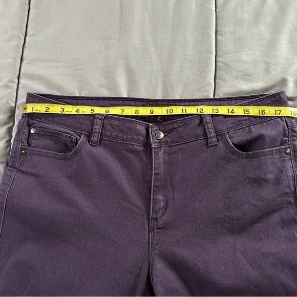 Dana Buchman - Picture 6 of 9